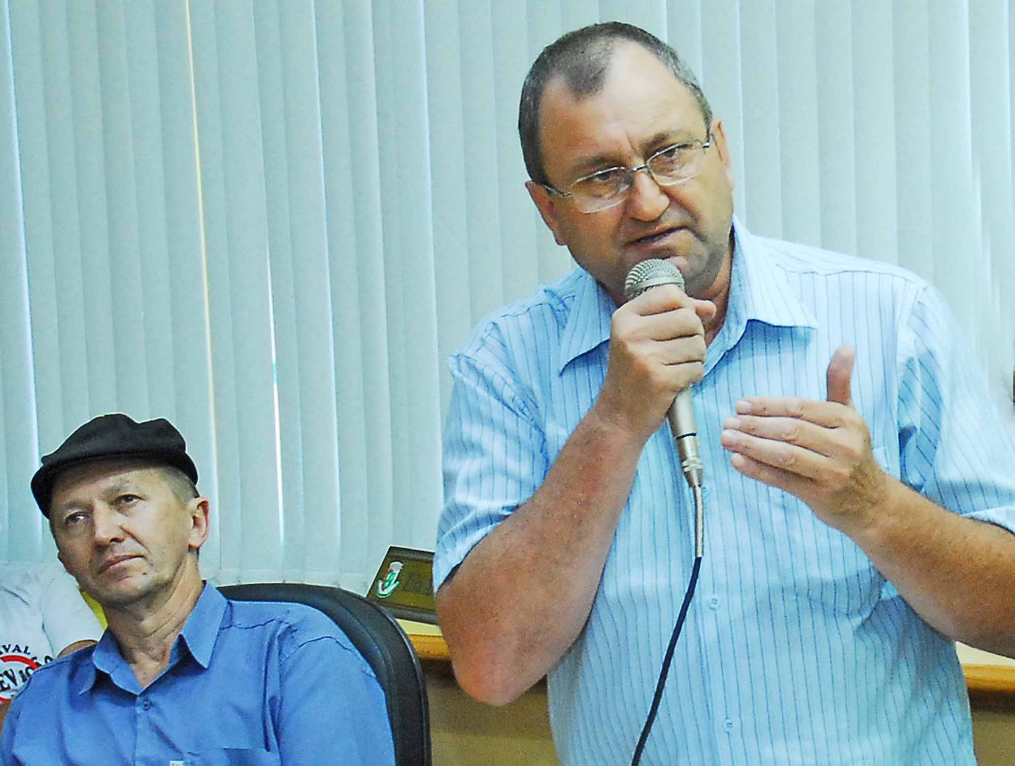 Vereador Corazza solicita cronograma detalhado sobre obras do PAC II