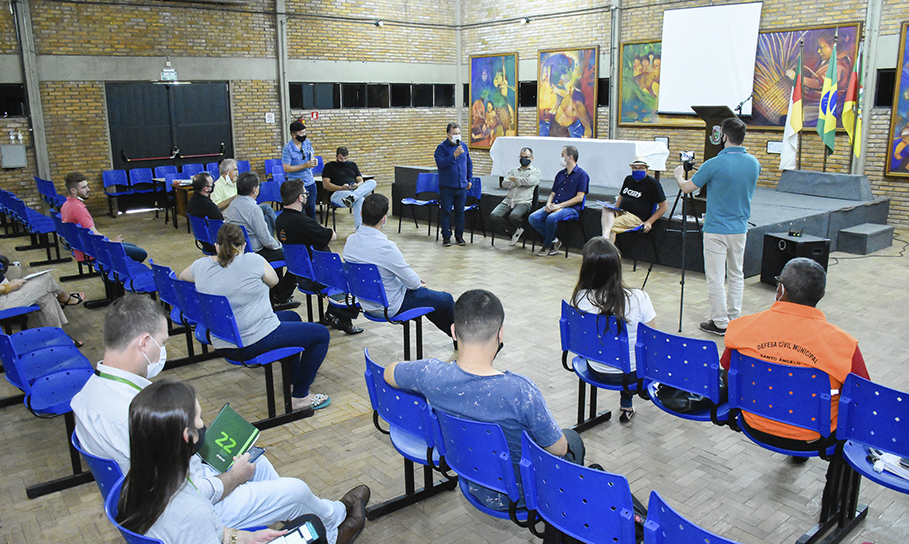 Câmara de Vereadores realiza Audiência pública em função da estiagem que castiga o município.