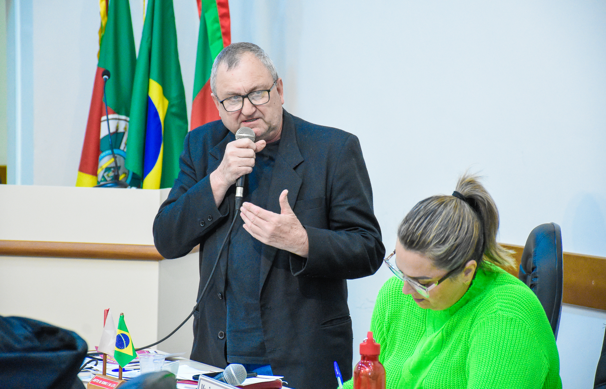 Confira as moções e pedidos de informação colocados em pauta na última segunda-feira