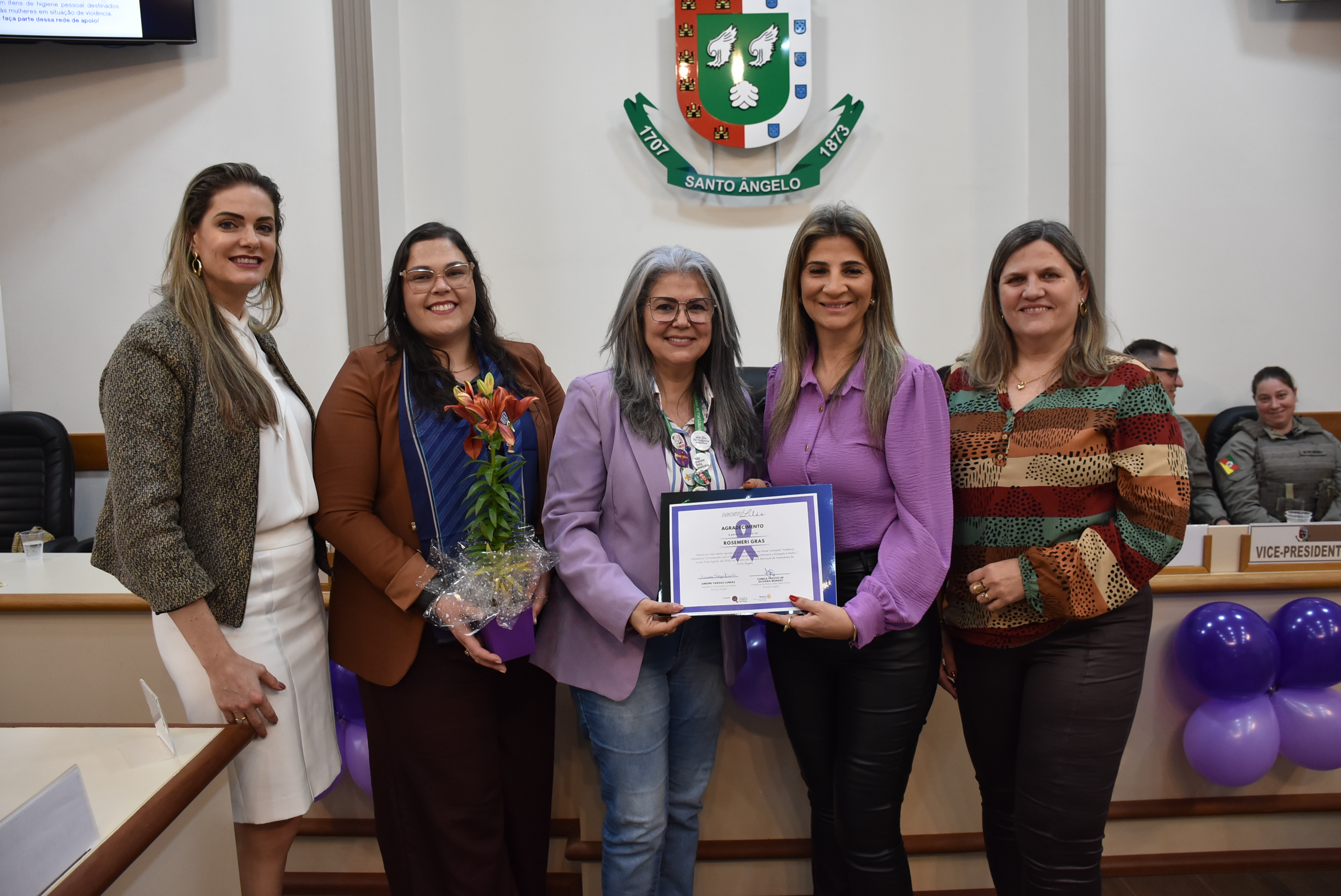 Agosto Lilás reúne instituições para fortalecer rede de proteção e apoio às mulheres em Santo Ângelo