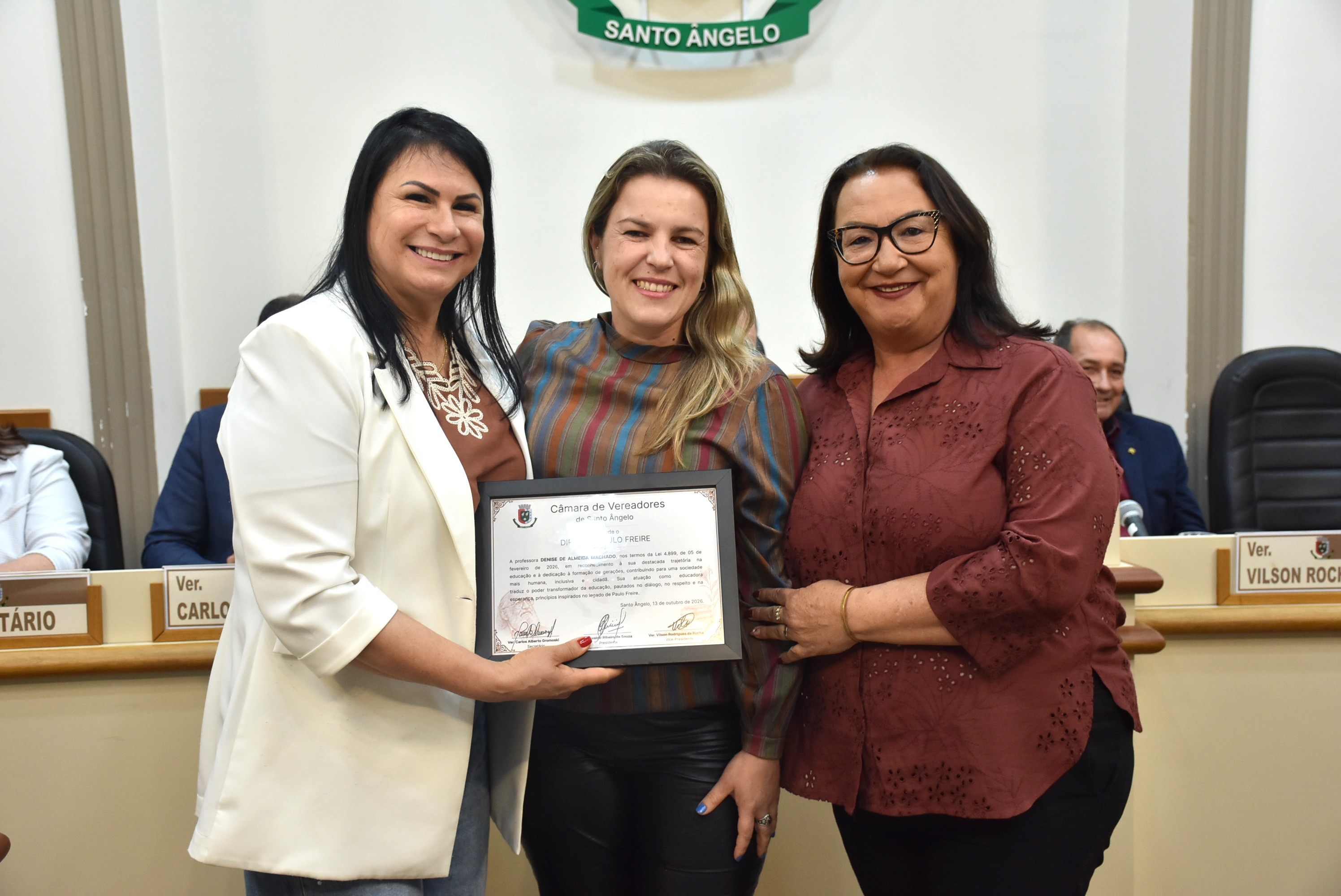Câmara de Santo Ângelo realiza sessão solene em homenagem ao Dia do Professor