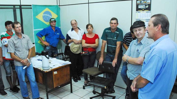 COMUNIDADES DO INTERIOR QUEREM  MELHORES EM ESTRADAS